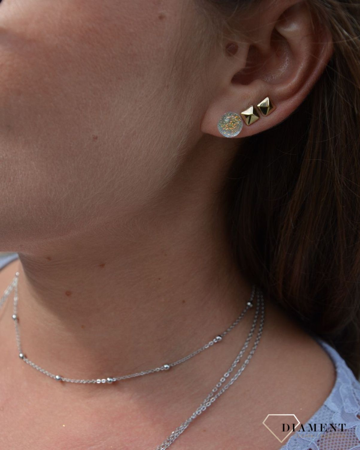 Kolczyki szkło weneckie białe mieniące się Murano 21.jpg